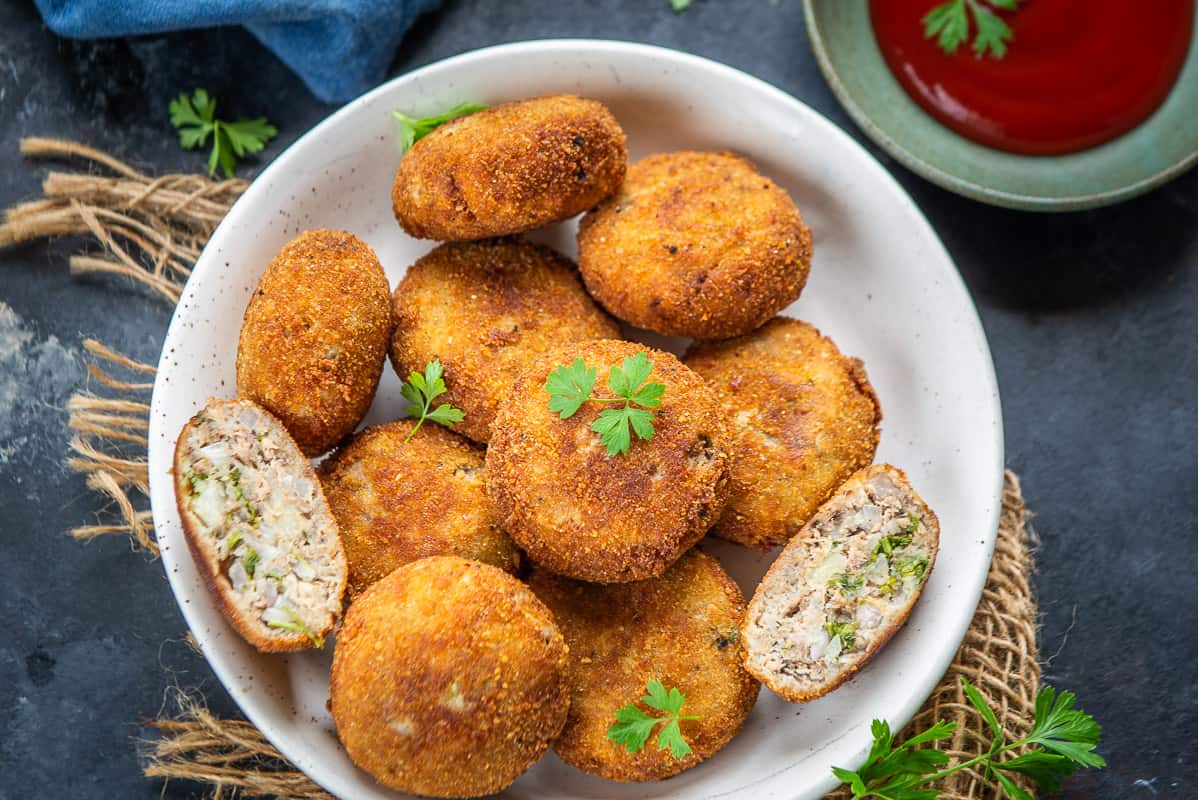 StepbyStep Machhi Kebab Recipe (Fish Patties) and Nutrition